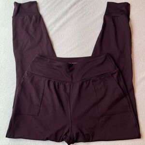 Essential High Rise Gym Pants